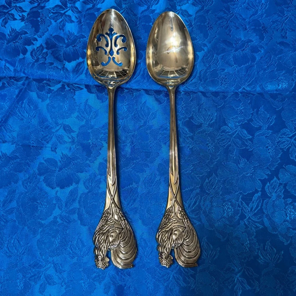 Vintage Rooster Wheat Silver Plated Serving‎ Spoon Set Pierced and Solid 2 Piece